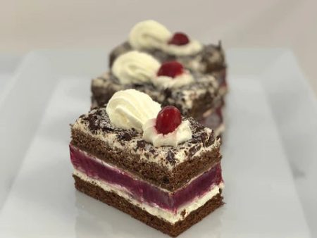 Rica Pastries Black Forest Slice Online Hot Sale