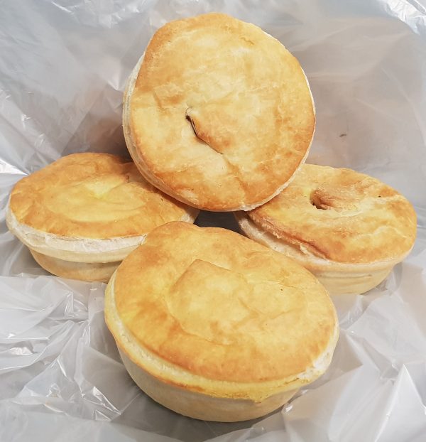 Simply Pies Curry Steak Pie Hot on Sale