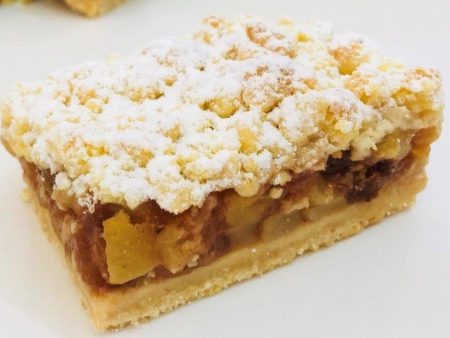 Cakes By Sweethearts Apple & Cinnamon Crumble Slice Discount